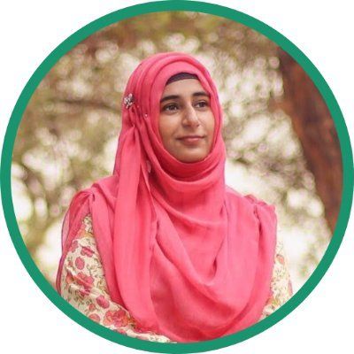 Picture of Momina Asif